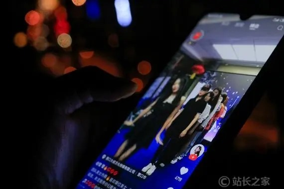 快手APP退出账号登录及切换账号登录的方法?